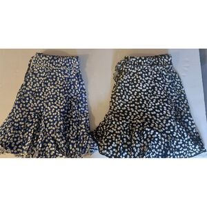 Bundle (2) LULUS‎ Skirts Women's Linen Size M FLOWER Design Short Ruffles #235C